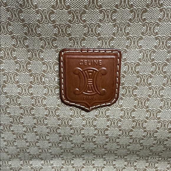 Celine Tote - Picture 3 of 11